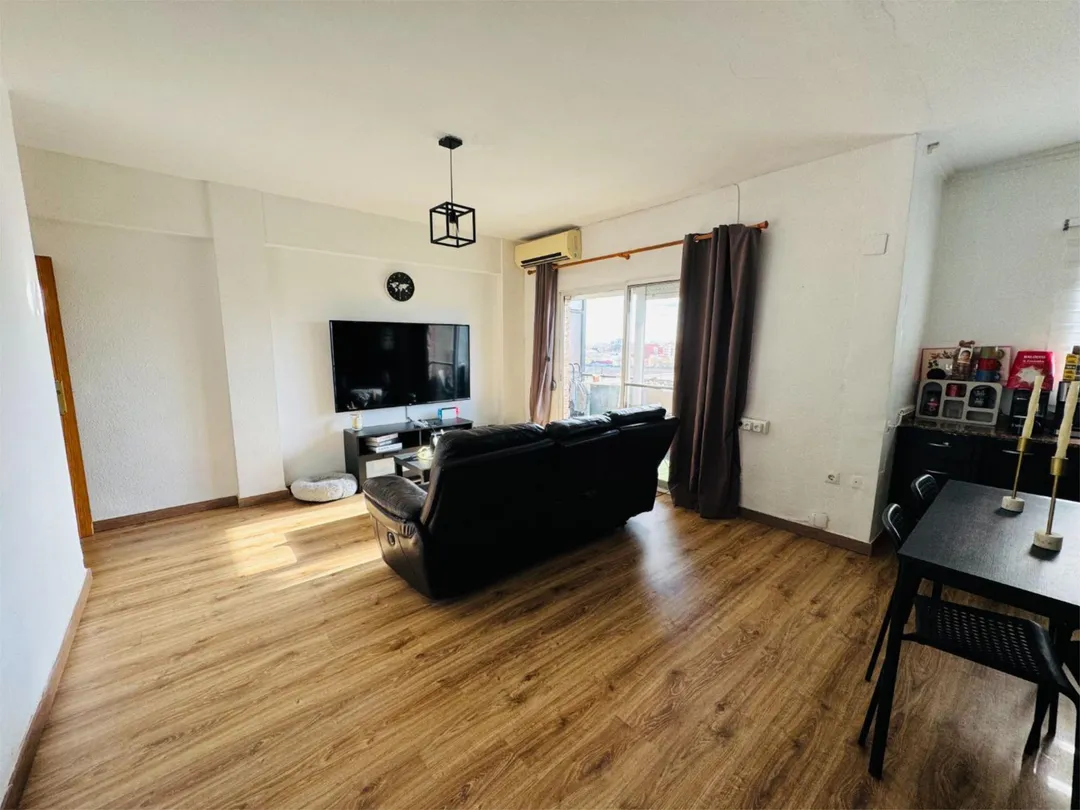 Piso en  Avenida Manuel Colomer Marco 15 - Foto 3