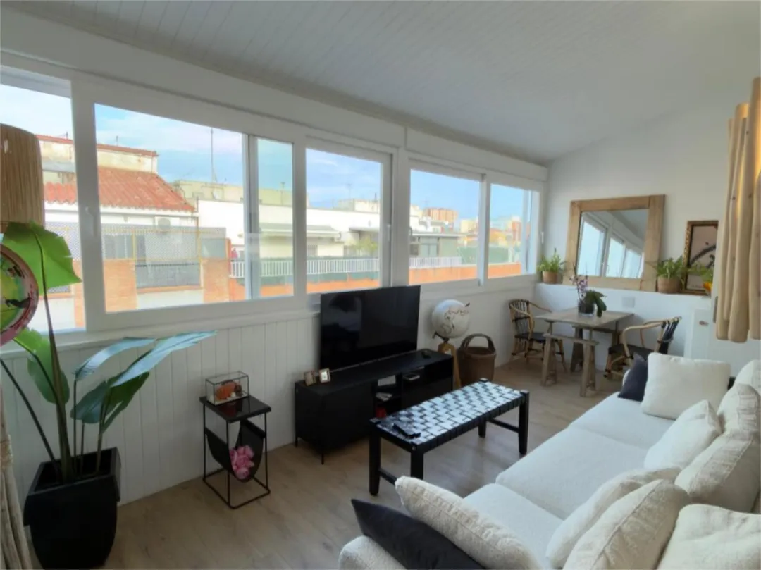 Piso en  Carrer de les Roses 18 - Foto 1