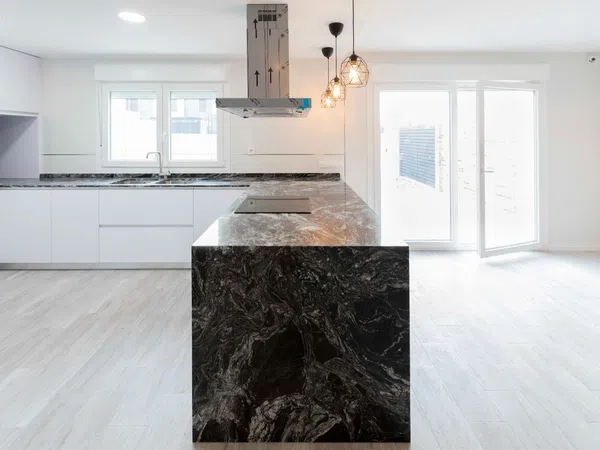 Chalet pareado en puente del Arzobispo, 216 L