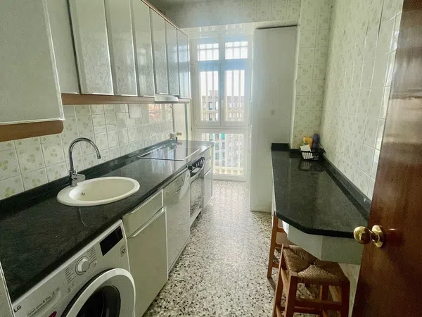 Piso en Calle de Alvira Lasierra, 2 - Foto 2