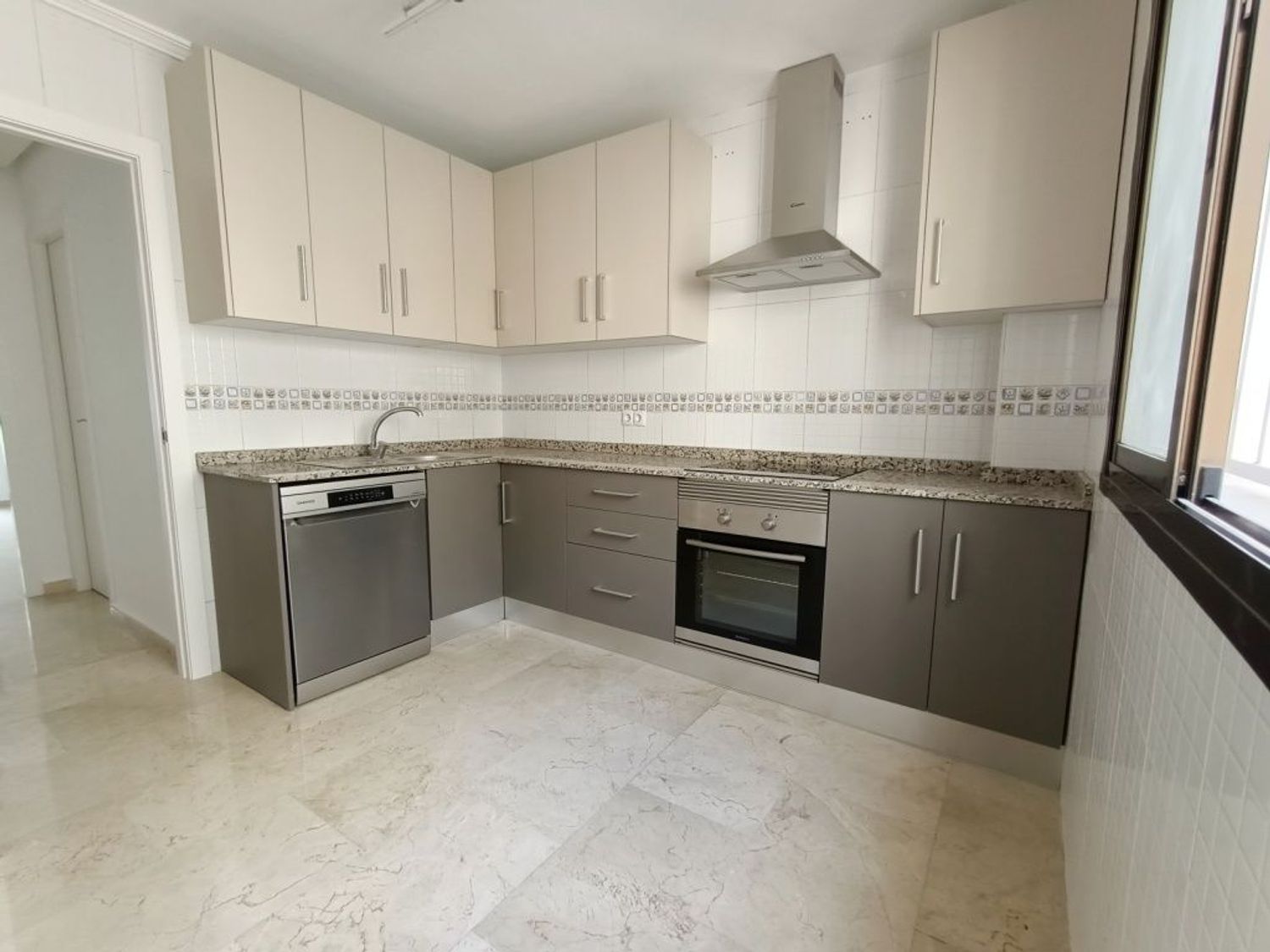 Piso en Avenida Alcoi, 123, Campoamor - Foto 2