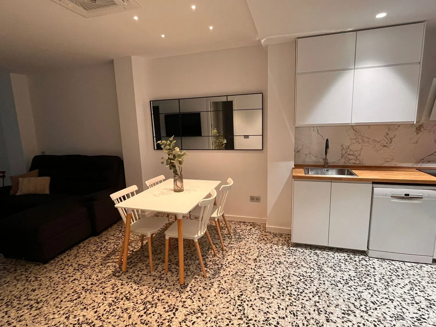 Piso en calle de Buenos Aires, 34 - Foto 5