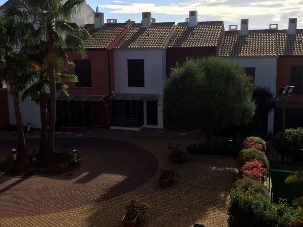 Chalet adosado en Avenida de las cumbres, 3, Islantilla Golf, Islantilla Golf - Foto 1