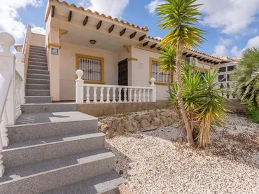 Chalet en  Calle Columbretes 111 - Foto 1