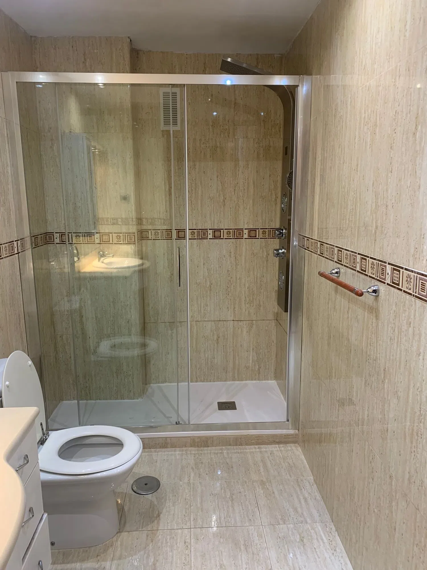 Piso en calle de Loeches, 3 - Foto 16