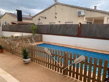Chalet en  Carrer del Flamenc 9 - Foto 1