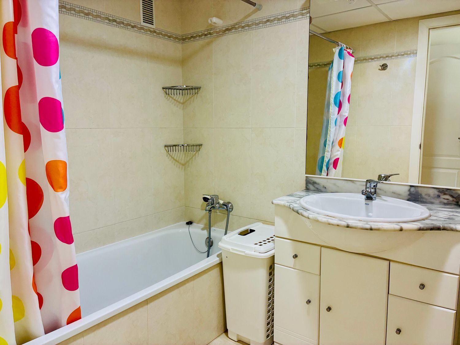 Piso en avenida María Zambrano, 1 - Foto 5