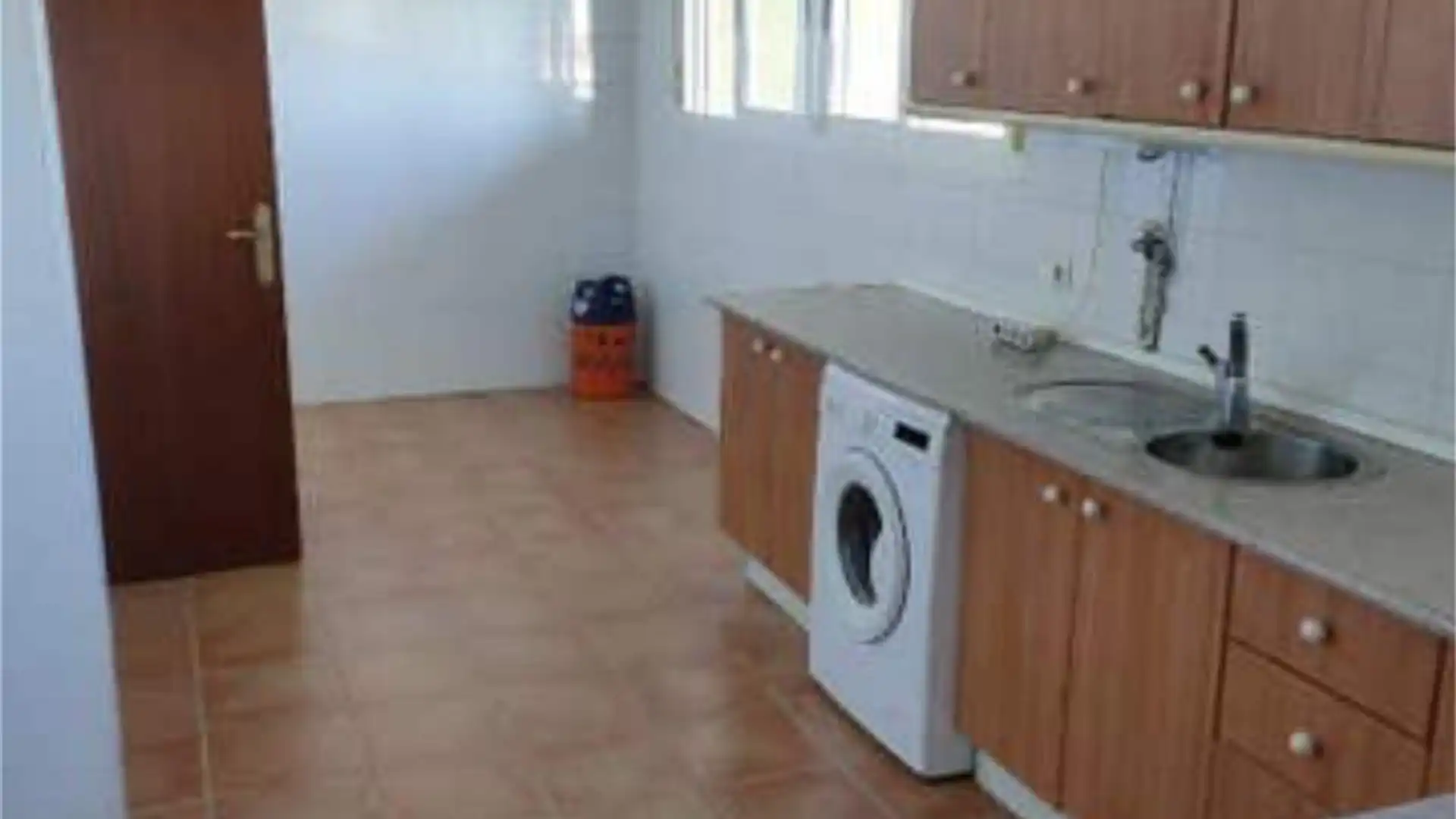 Casa adosada en Residencial Universidad - Foto 4