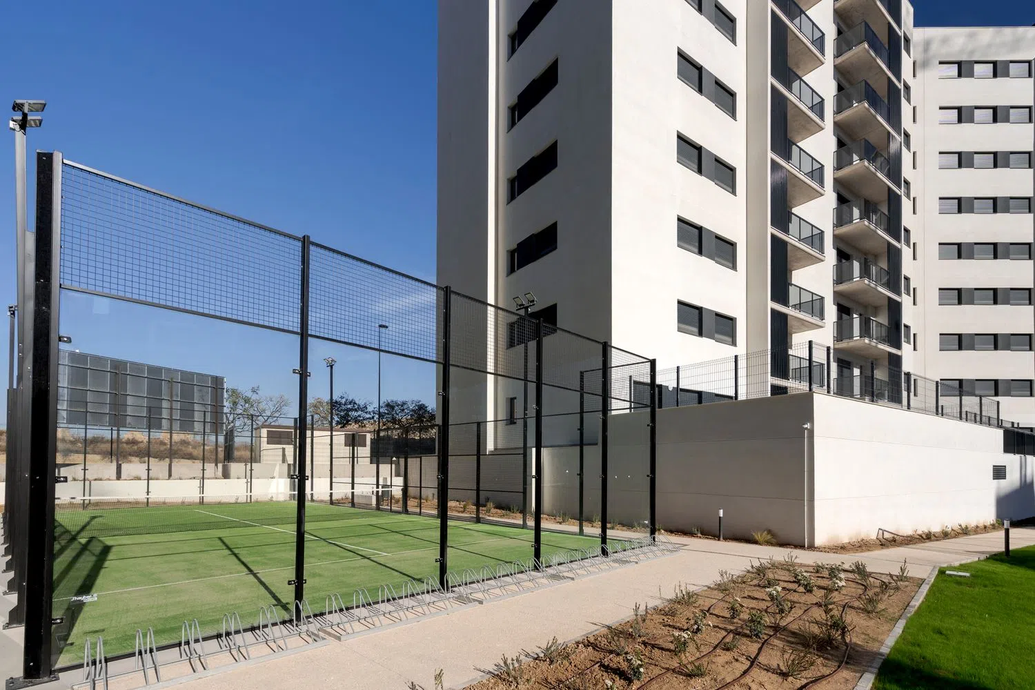 Piso en calle Juan Caturla Gosálvez - Foto 1