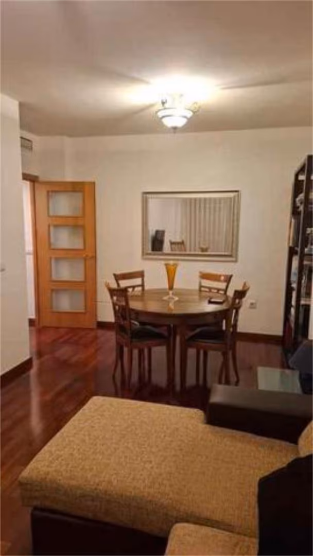 Piso en Juan Carlos I - Foto 3