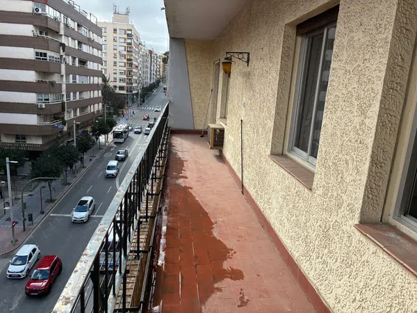 Piso en Avenida de Madrid, 29 - Foto 1