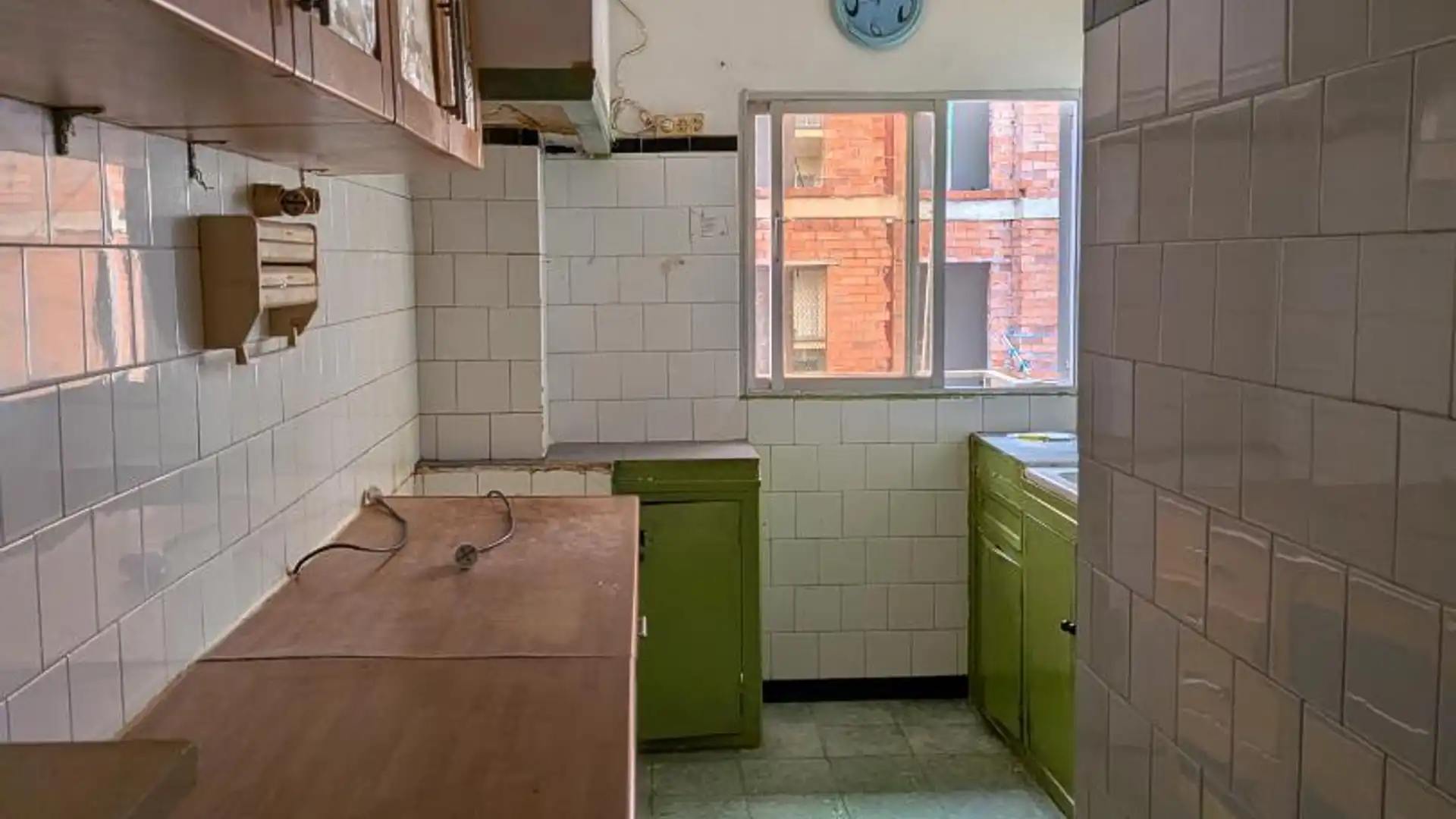 Piso en  Carrer de Pere Riudor 16 - Foto 9