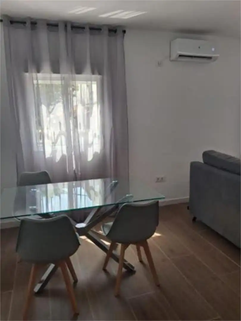 Piso en Ciudad Jardín - Foto 4