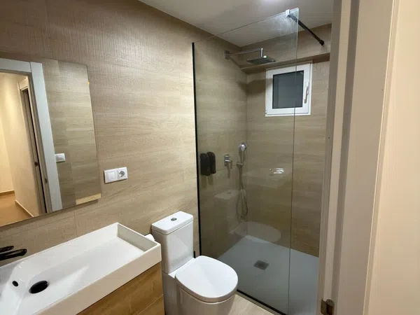 Piso en calle del Monestir de Poblet, 8 - Foto 8