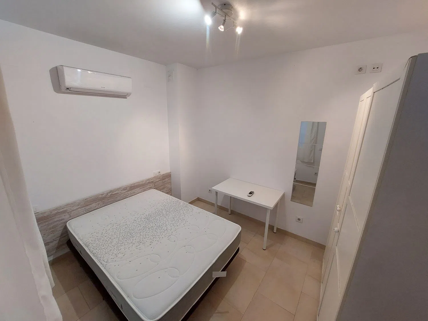 Piso en calle Juan de Pineda, 64 - Foto 6