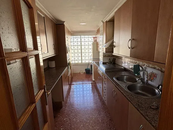 Piso en avenida de Andalucía, 20 - Foto 2