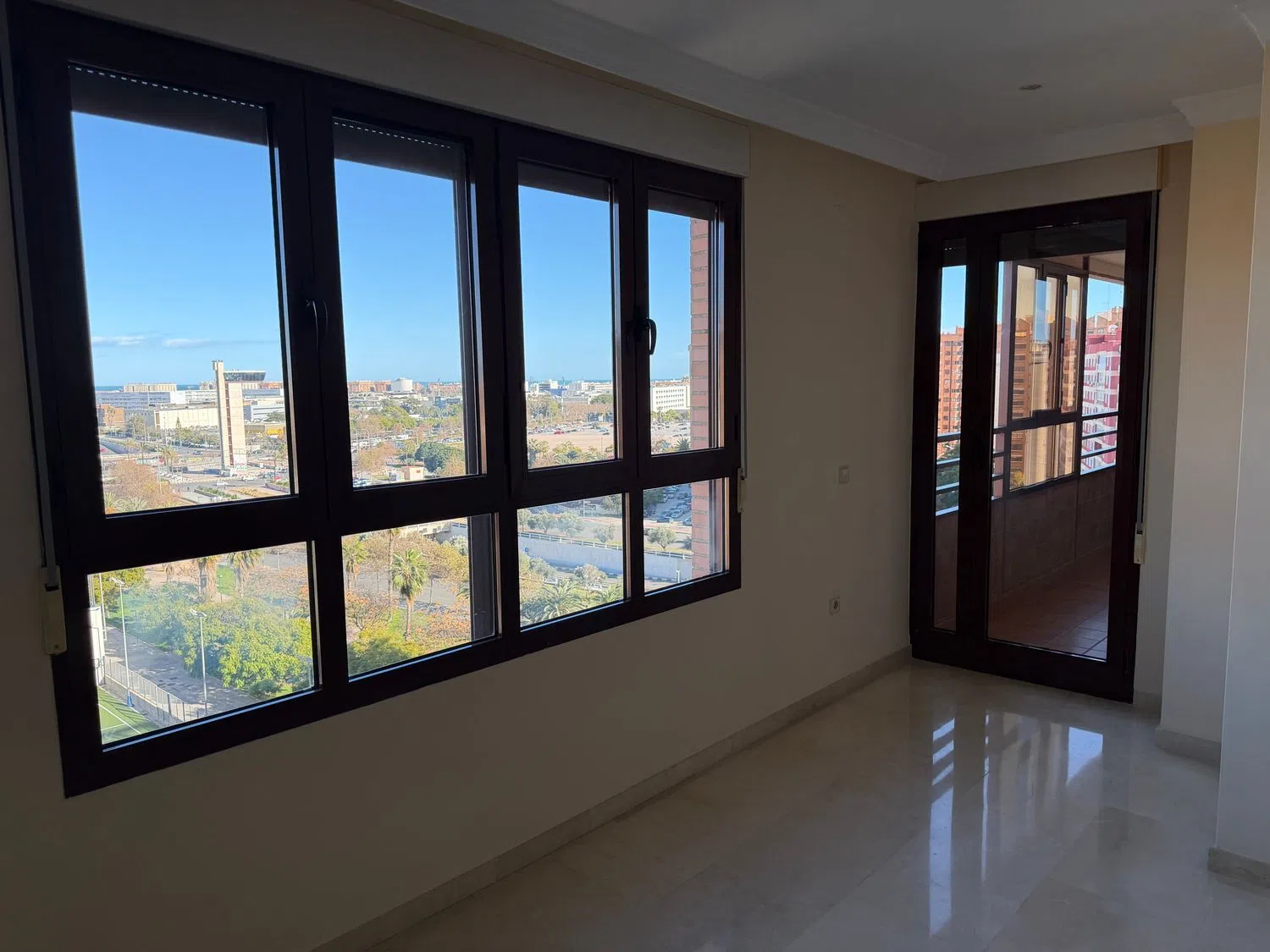 Piso en calle de la Guàrdia Civil, 26 - Foto 2