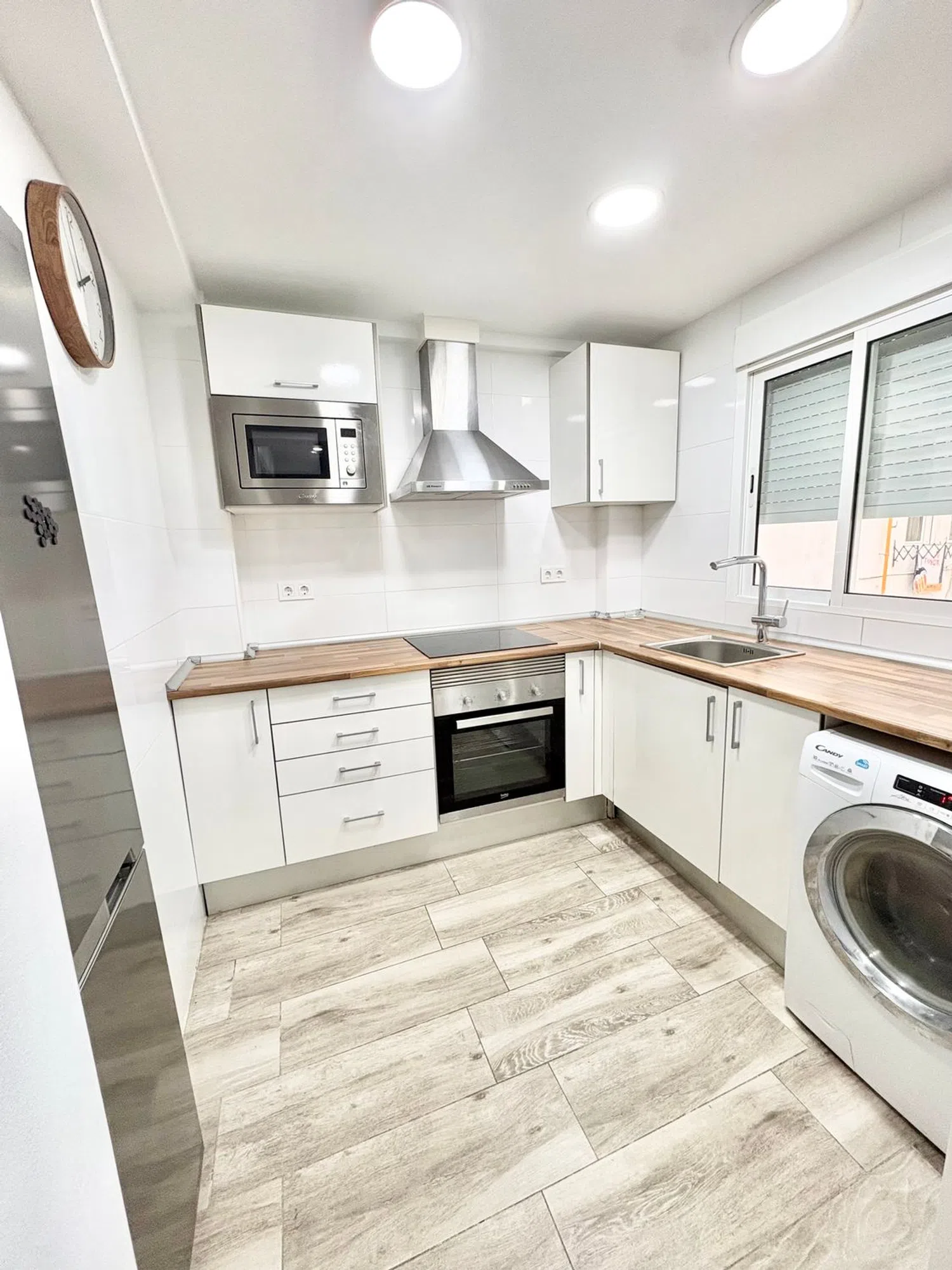 Piso en calle de Conchita Piquer, 8 - Foto 1