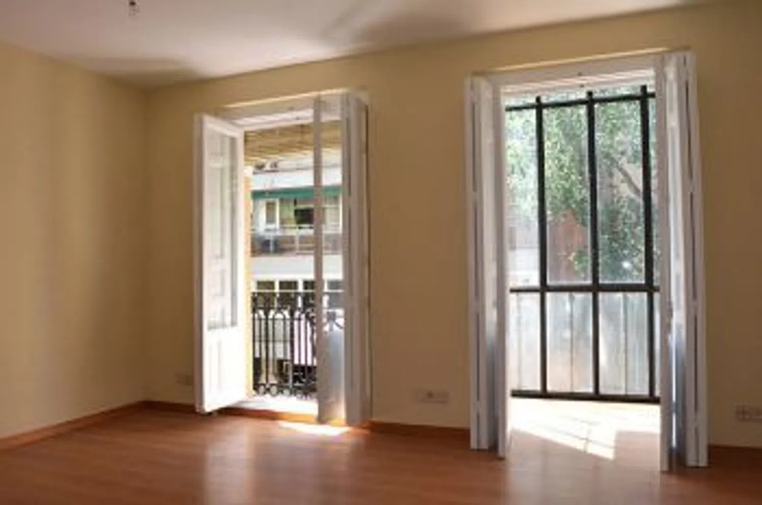 Piso en calle de Rafael Calvo, 27 - Foto 1