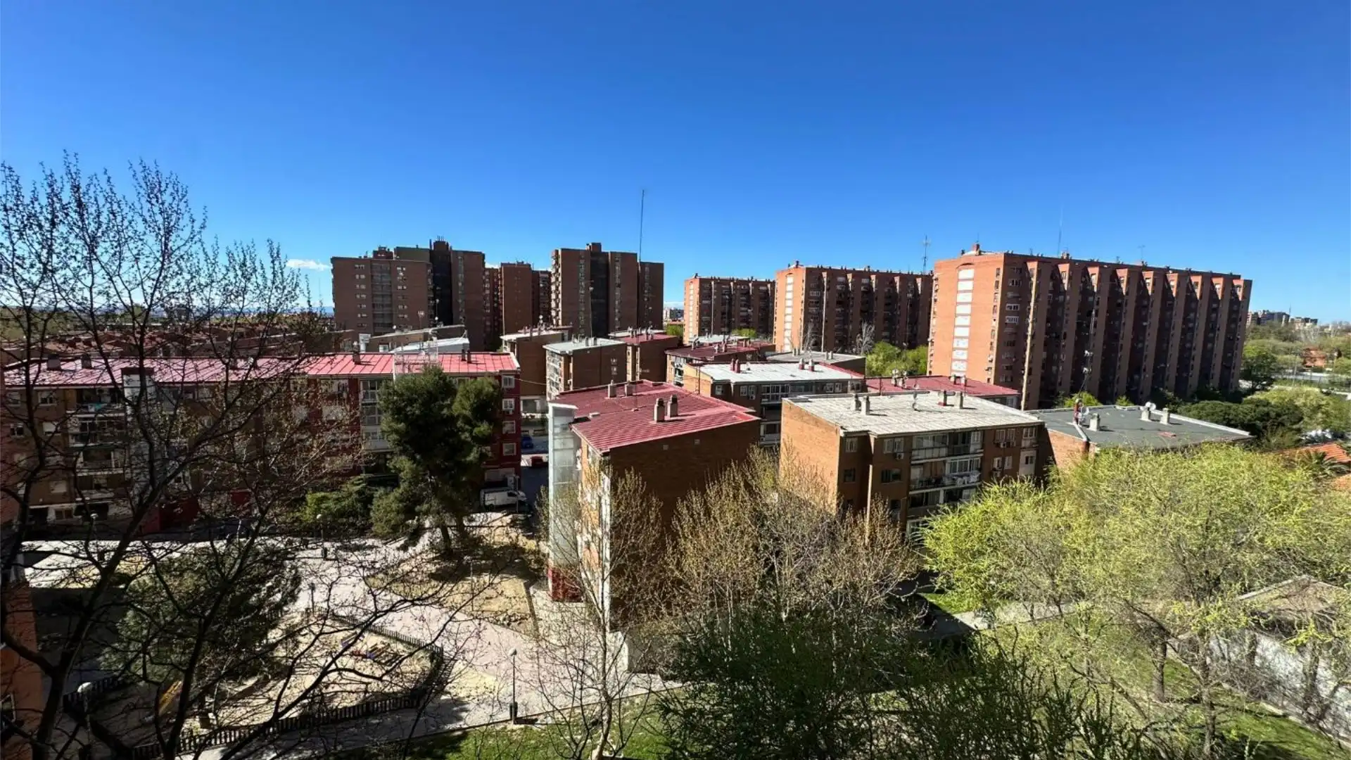 Piso en  Avenida de Rafael Alberti 12 - Foto 43