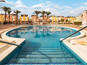 Apartamento en  Avenida Juan Sebastián Elcano 3 - Foto 1