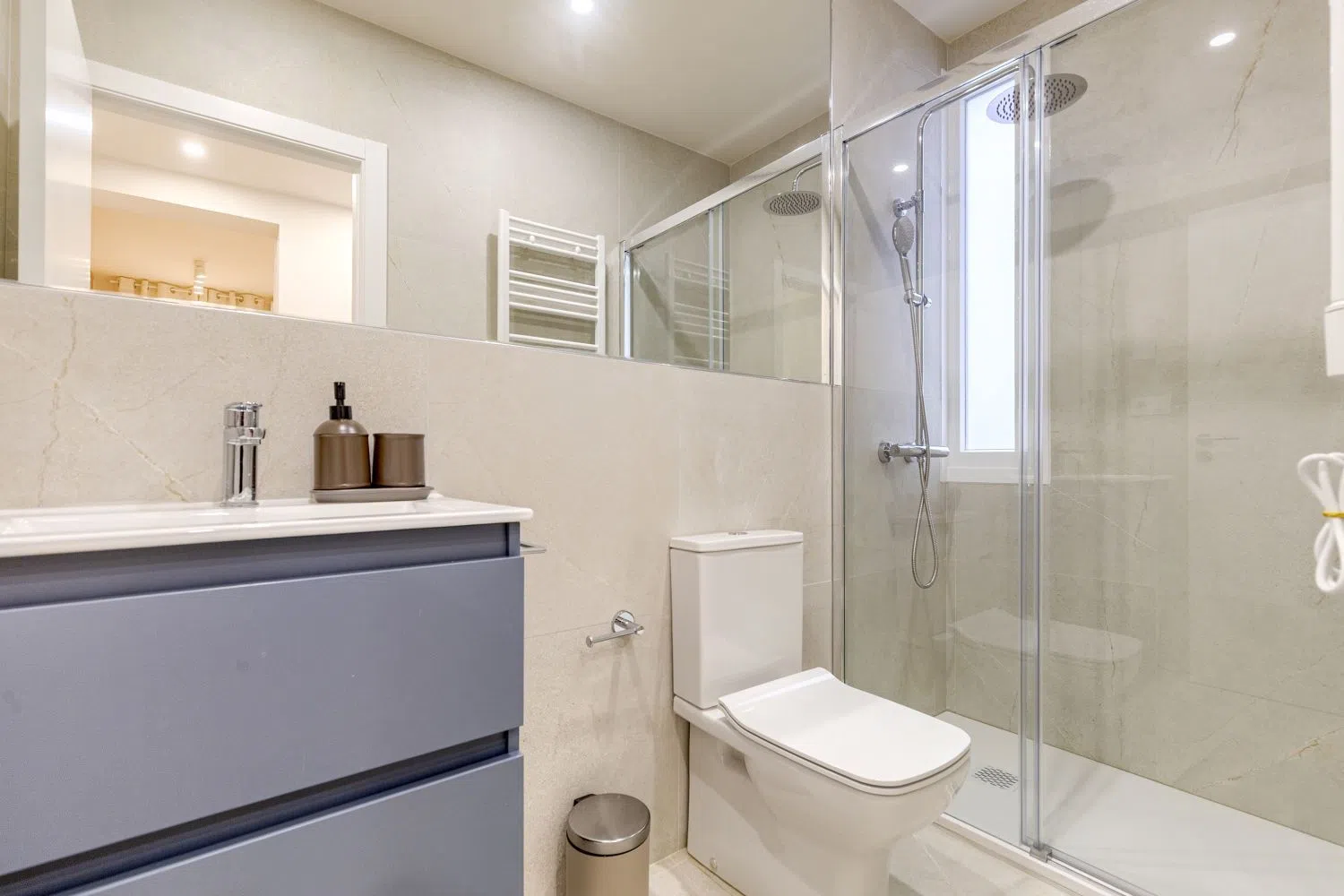 Piso en calle del Acuerdo - Foto 21