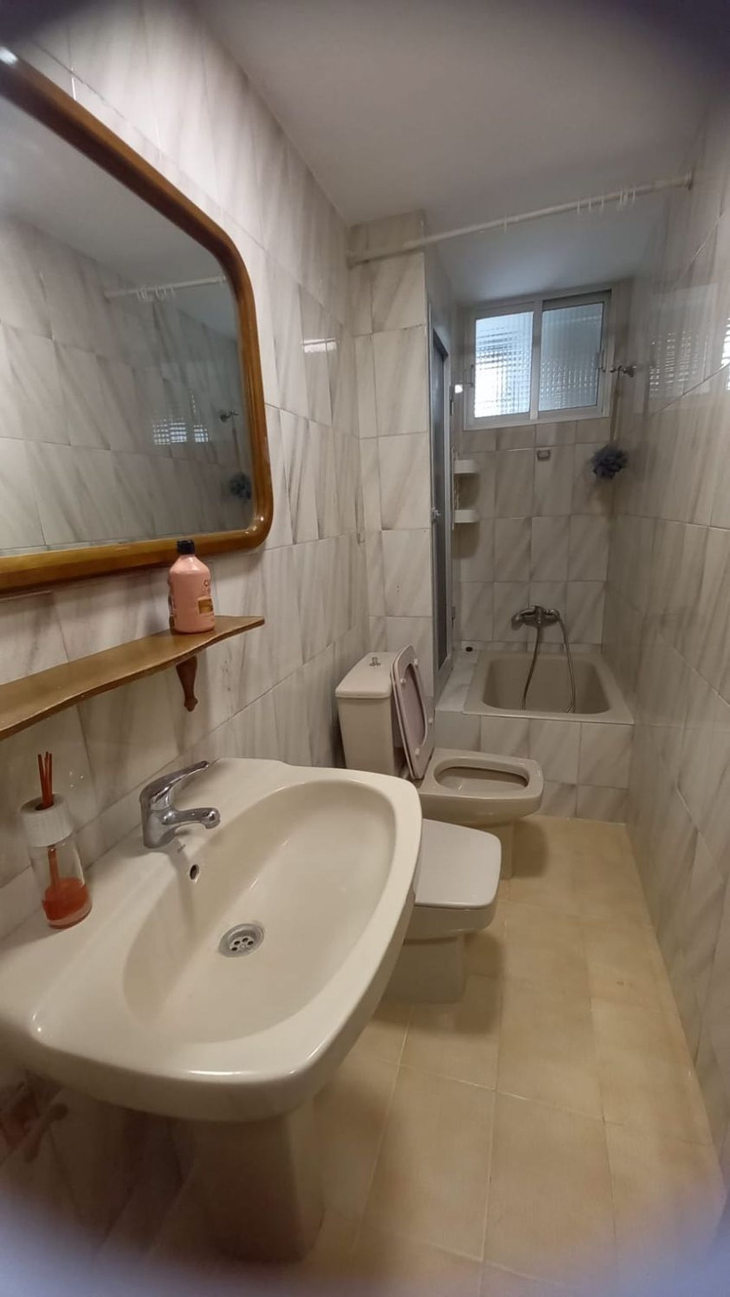 Piso en Avenida Mare de Déu de Bellvitge, 40, Bellvitge - Foto 4