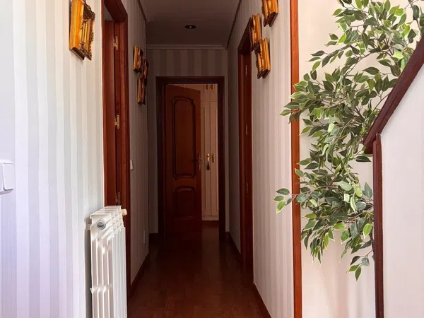 Chalet adosado en Zona Carretera del Plantío - Foto 2
