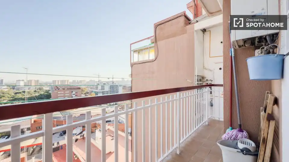 Piso en L'Hospitalet de Llobregat - Foto 17