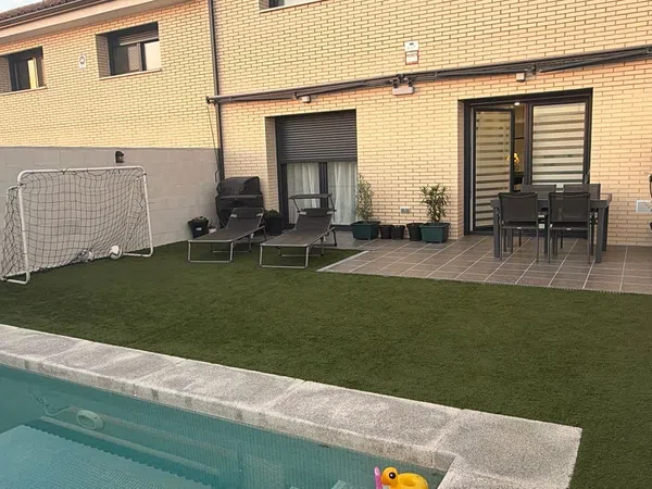 Chalet adosado en Calle Lope de Vega, 53 - Foto 1