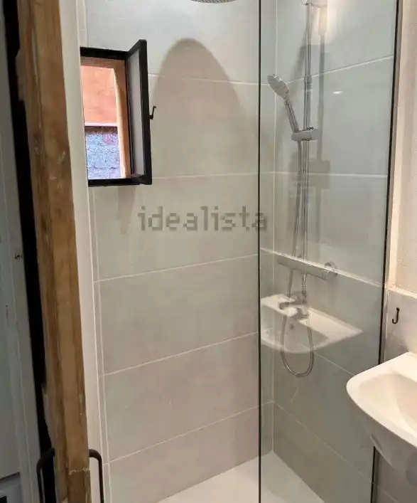 Local comercial en  Carrer de Llançà - Foto 18