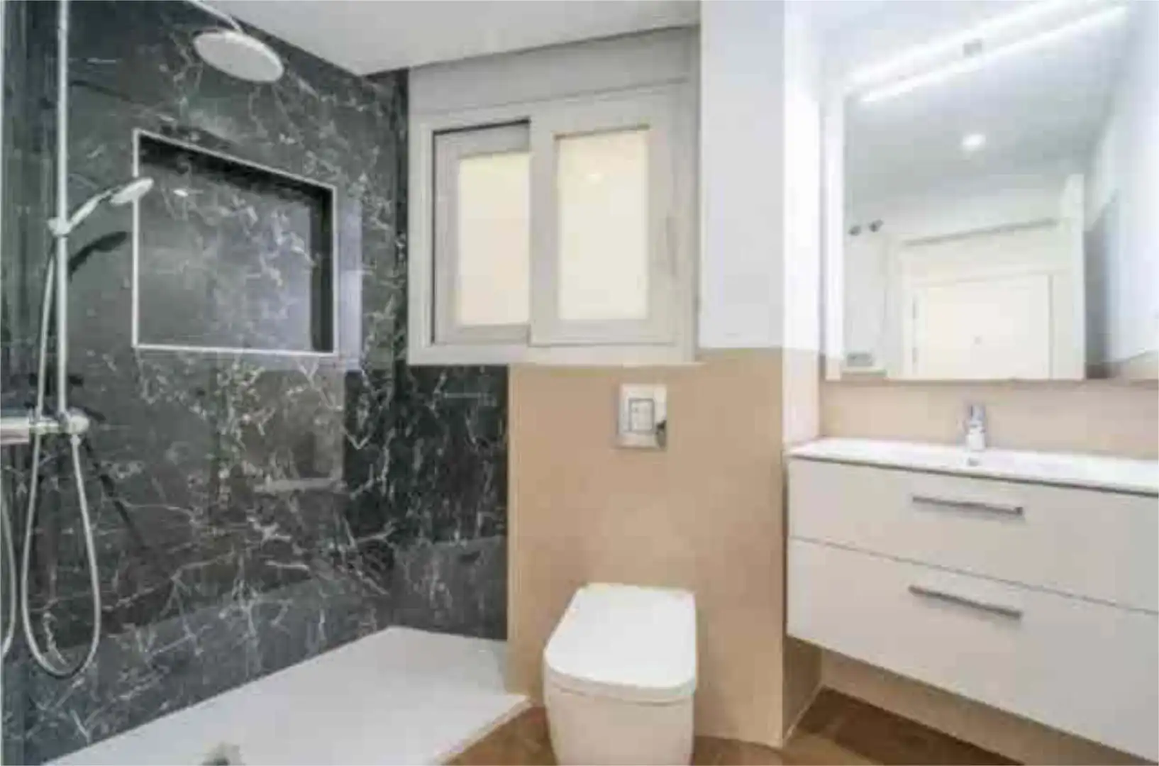 Piso en La Malagueta - Foto 3