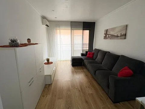 Piso en calle de Sant Francesc Xavier, 12 - Foto 1