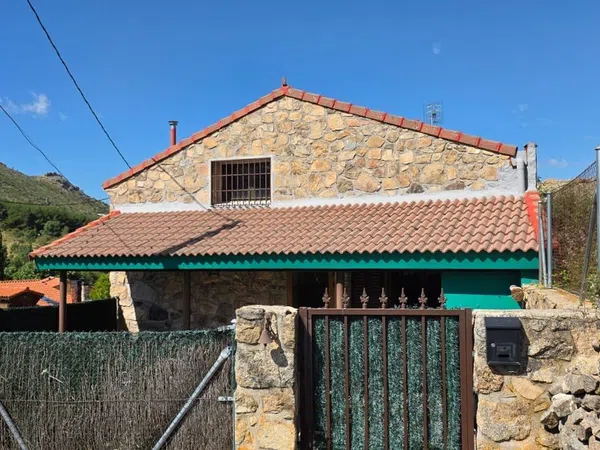 Casa rural en Avenida de Peguerinos, 97 - Foto 4