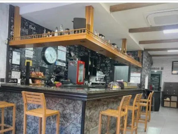 Local en Bar en Avenida d'Apel·les Mestres, 31, Centre, Centre - Foto 1
