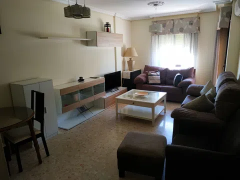 Piso en avenida de Libia, 17