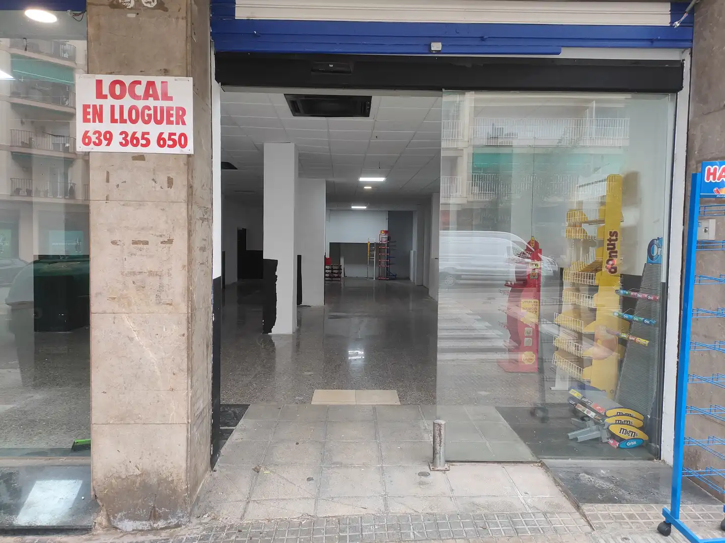 Local comercial en  Avinguda de Josep Tarradellas 17 - Foto 5