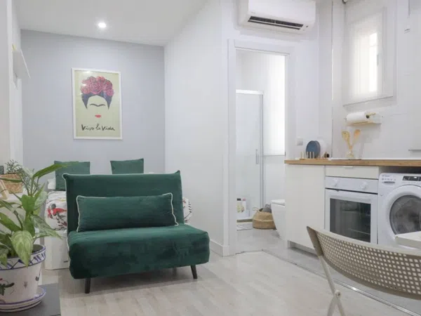 Estudio en calle de Antonio López, 25