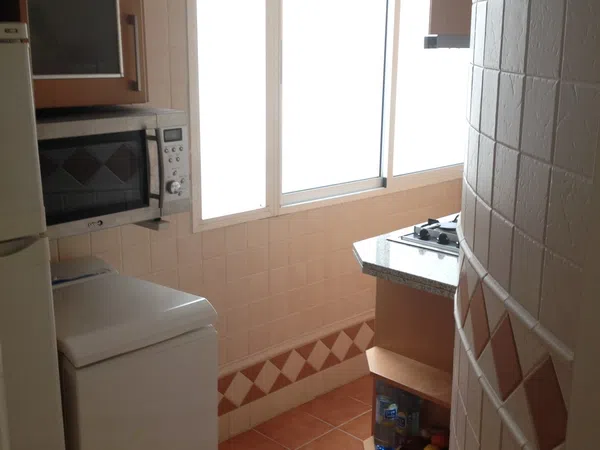 Piso en calle Enriqueta Lozano, 24 - Foto 2