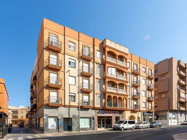Piso en Calle Gustavo Villapalos, 21, Roquetas pueblo - Foto 1