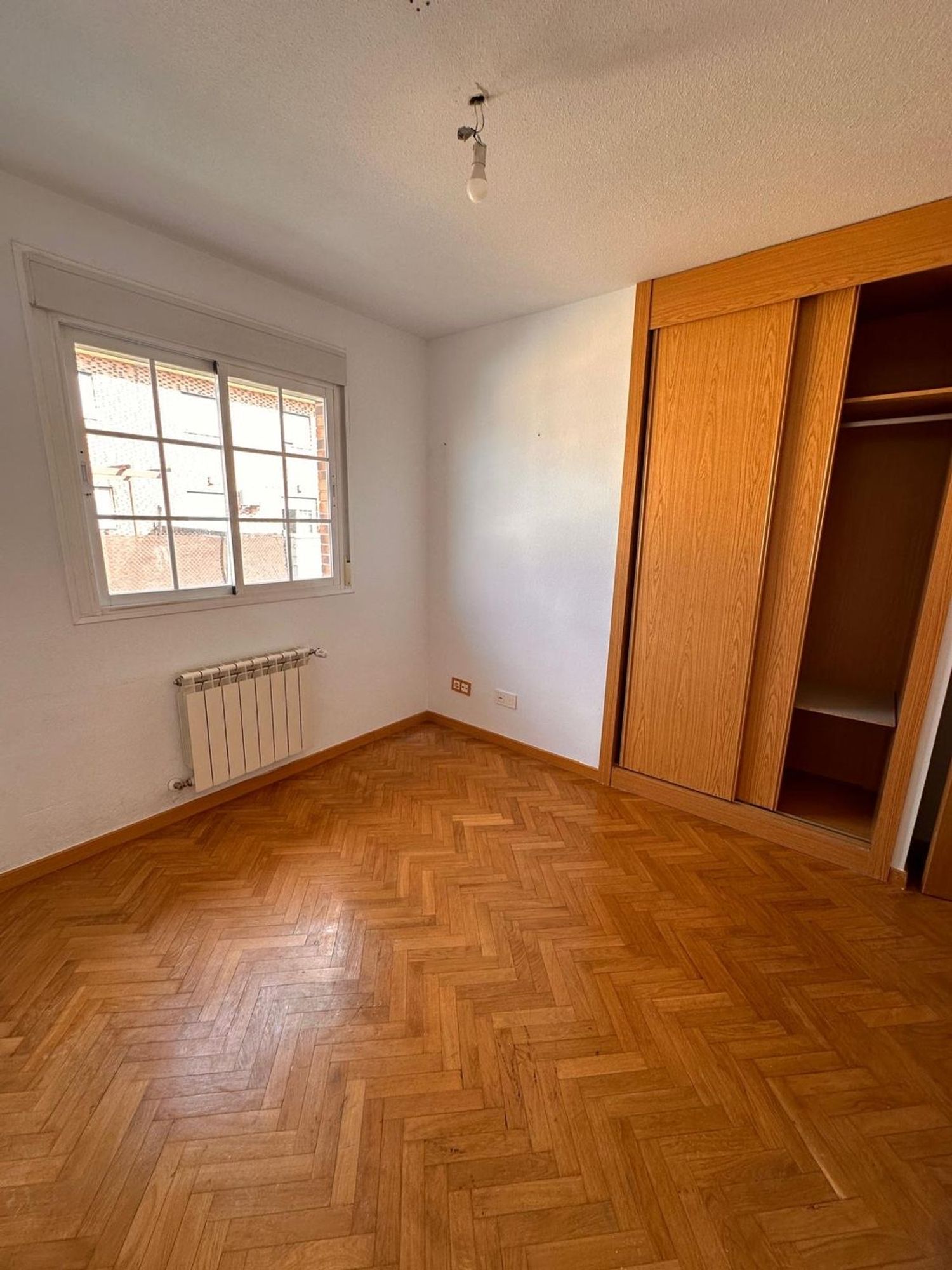 Chalet adosado en Loeches - Foto 2