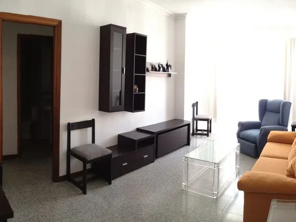Piso en ronda Norte, 9