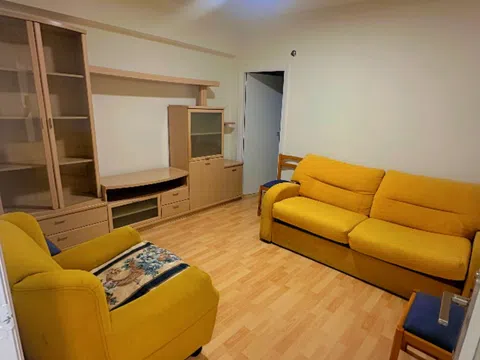 Piso en calle Gómez de Arteche, 37