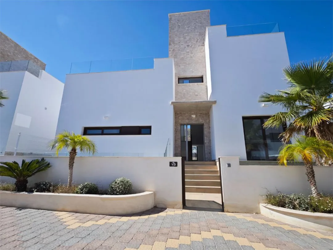 Chalet en  Carrer d'Equador 5 - Foto 2