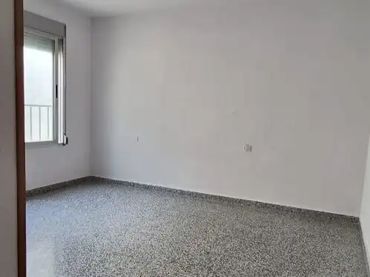 Piso en  Carrer Joaquin Berenguer 3 - Foto 3