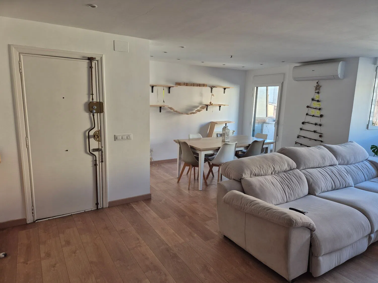 Piso en calle de Sant Vicent Màrtir, 210 - Foto 2