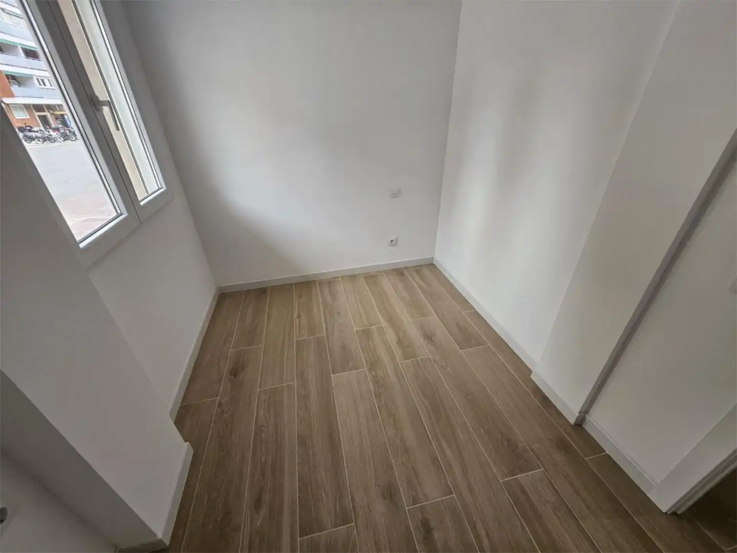 Piso en  Calle del Marqués de la Valdavia 45 - Foto 7
