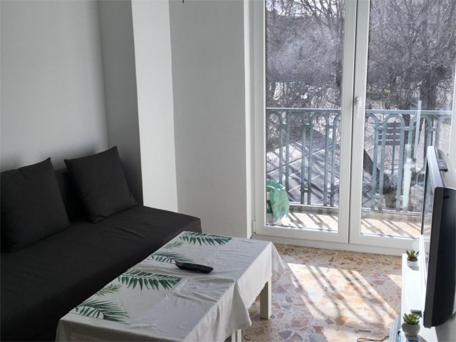 Piso en  Avenida de los Comuneros 1 - Foto 2