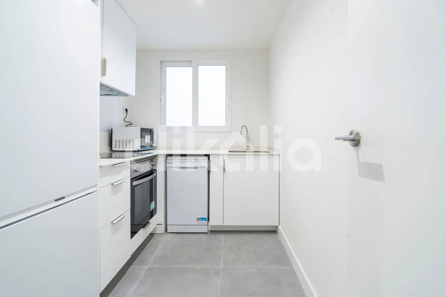 Piso en calle de Salvador Castillo - Foto 8