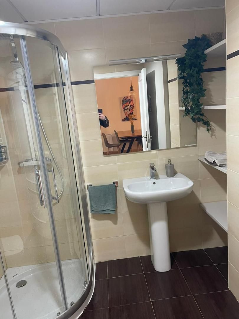 Apartamento en calle Calle Condes de Crespo Rascón 1 - Foto 7